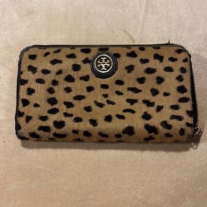 Tory Burch Cheetah wallet